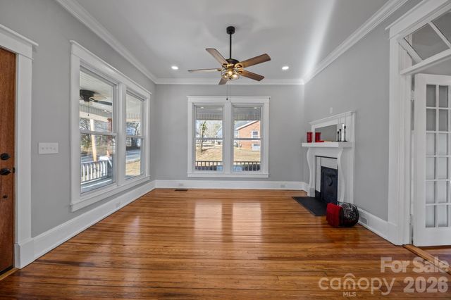 413 S Laurel Street, Lincolnton, NC 28092