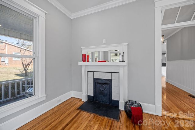 413 S Laurel Street, Lincolnton, NC 28092