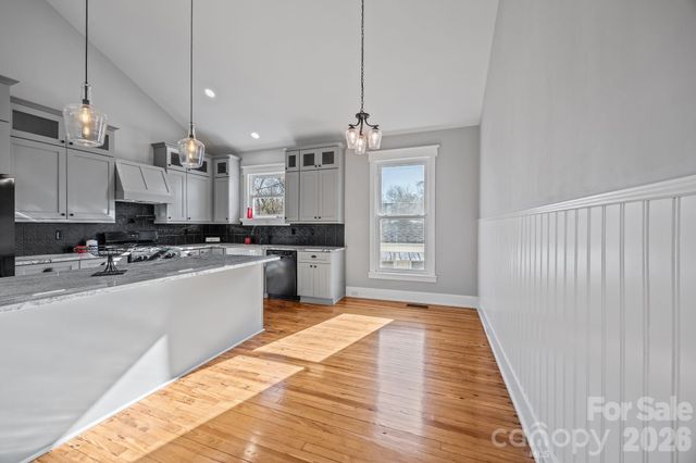 413 S Laurel Street, Lincolnton, NC 28092