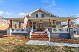 413 S Laurel Street, Lincolnton, NC 28092