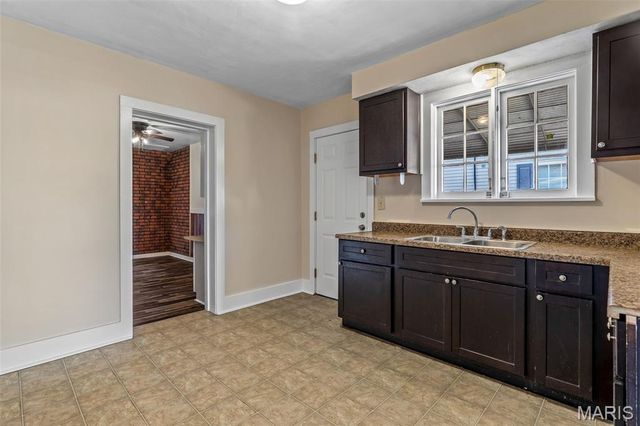 720 Market Street, Ste Genevieve, MO 63670