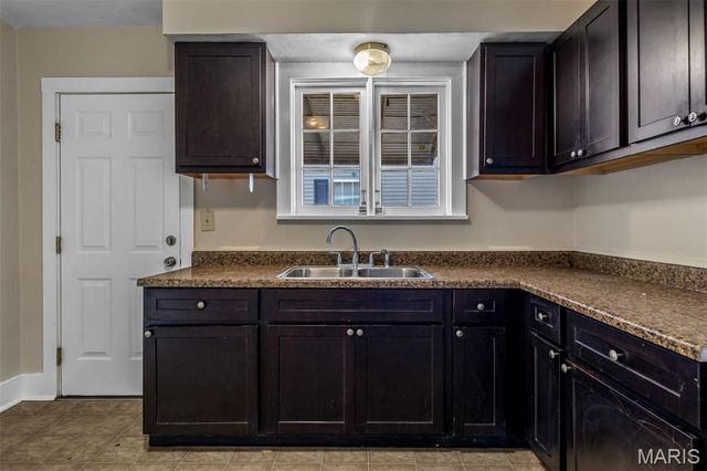 720 Market Street, Ste Genevieve, MO 63670