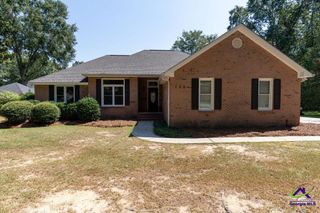 102 Wilton Circle, Perry, GA 31069