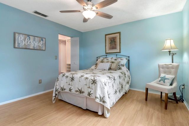 6070 80TH STREET N 215, St Petersburg, FL 33709