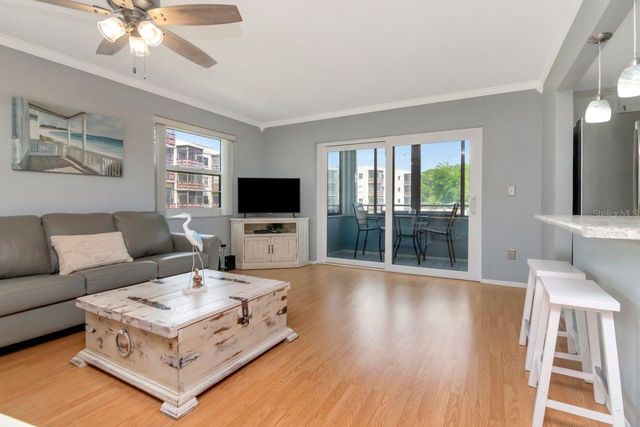 6070 80TH STREET N 215, St Petersburg, FL 33709