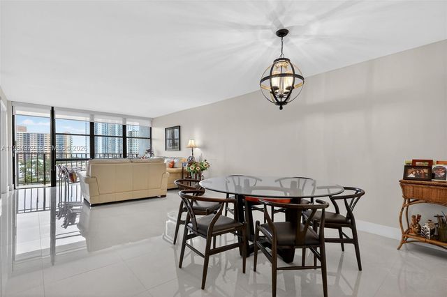 800 Parkview Dr 908, Hallandale Beach, FL 33009