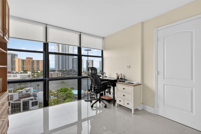 800 Parkview Dr 908, Hallandale Beach, FL 33009