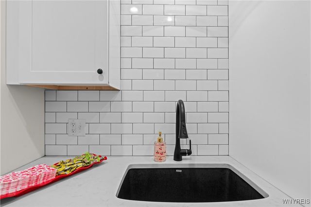 58 Cottage Street 2, Buffalo, NY 14201