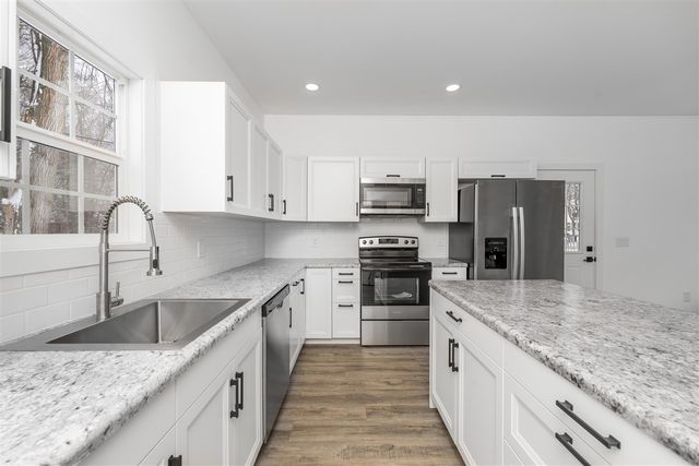 303 Middle Street, Three Rivers, MI 49093