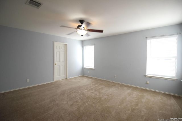 650 LYNX MTN, San Antonio, TX 78251