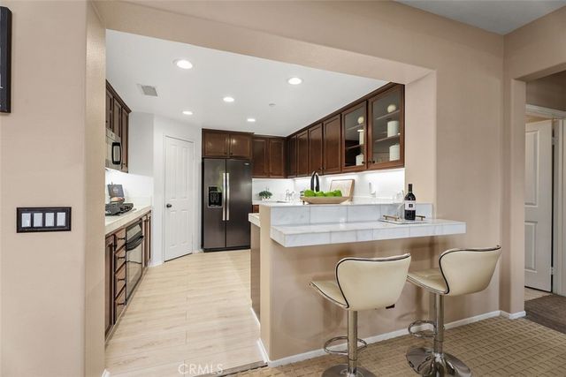 195 Lockford, Irvine, CA 92602