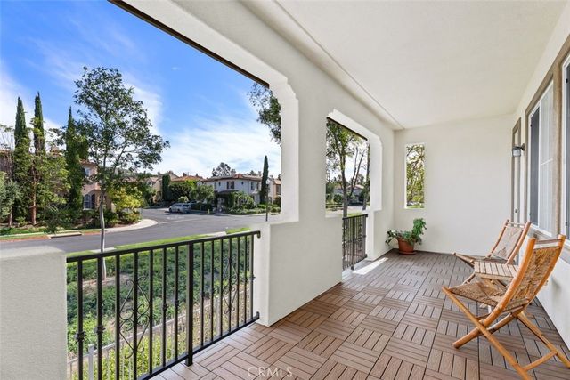 195 Lockford, Irvine, CA 92602