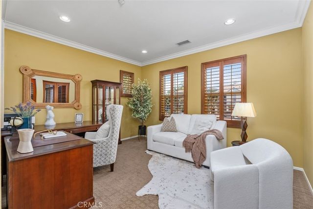 195 Lockford, Irvine, CA 92602