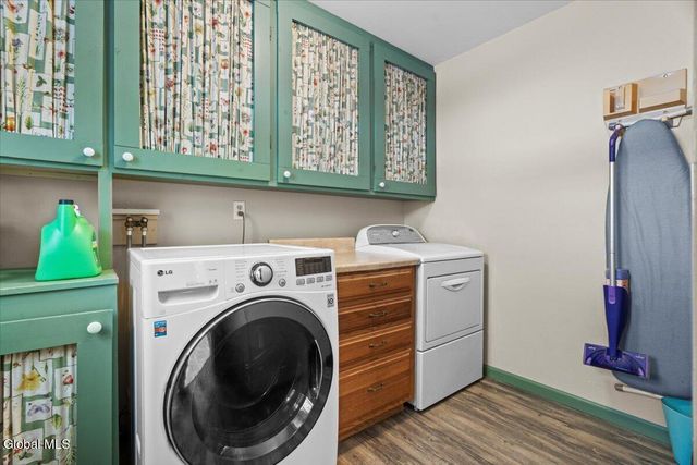 23 Fox Knoll Way, Hampton, NY 12837