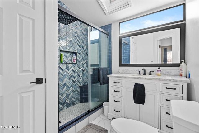 23 Fox Knoll Way, Hampton, NY 12837