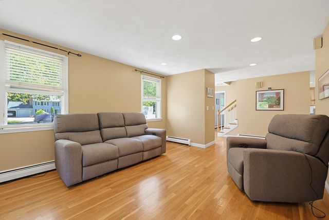 80 Brookdale Rd, Sudbury, MA 01776
