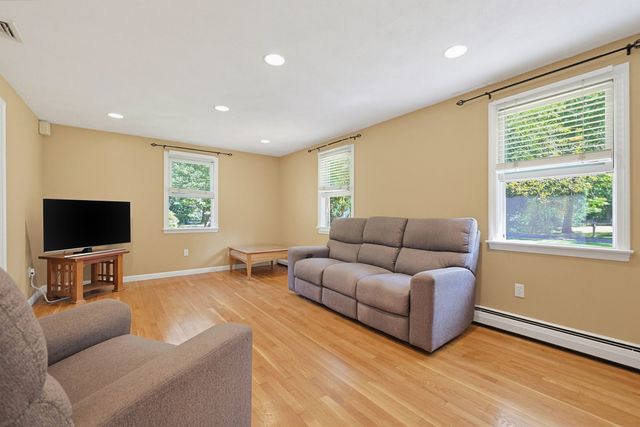 80 Brookdale Rd, Sudbury, MA 01776