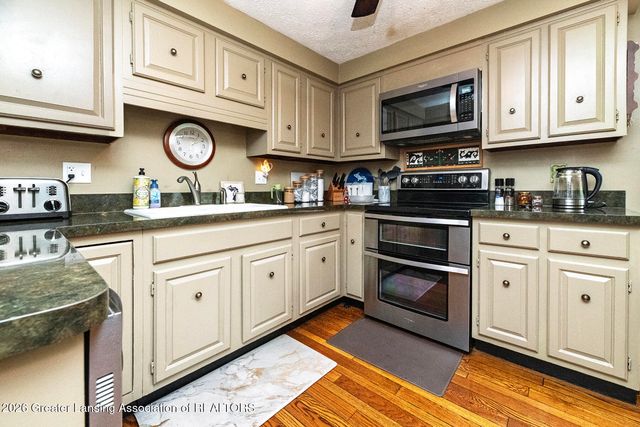 1614 Colorado Drive, East Lansing, MI 48823