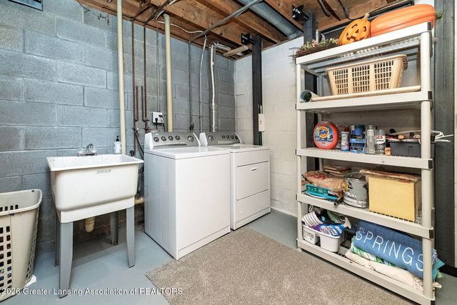 1614 Colorado Drive, East Lansing, MI 48823