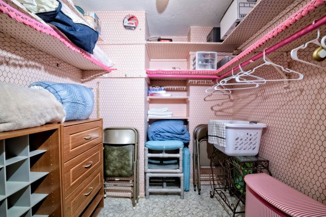 18081 Biscayne Boulevard 403, Aventura, FL 33160