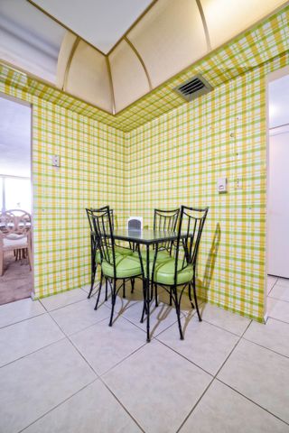 18081 Biscayne Boulevard 403, Aventura, FL 33160