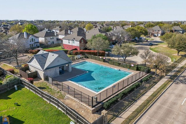 4541 Indian Rock Drive, Fort Worth, TX 76244