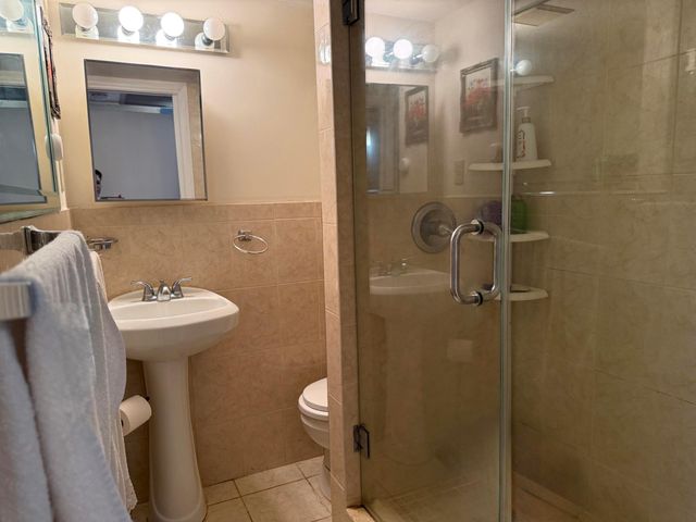 301 SW 135th Avenue 404c, Pembroke Pines, FL 33027