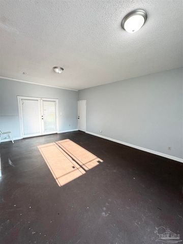 1200 Wilson Ave, Pensacola, FL 32507