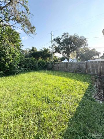 1200 Wilson Ave, Pensacola, FL 32507