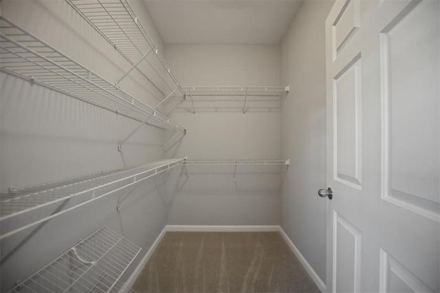 218 Edinburgh Court 218, Alpharetta, GA 30004