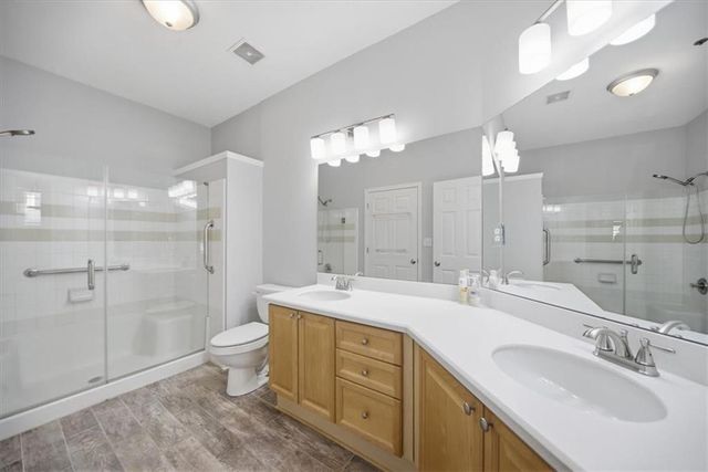 218 Edinburgh Court 218, Alpharetta, GA 30004