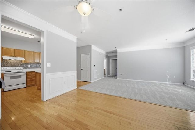 218 Edinburgh Court 218, Alpharetta, GA 30004