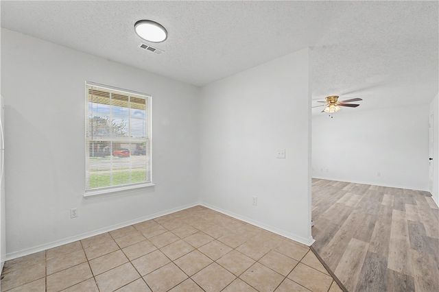 3400 SW Landau Court, Bentonville, AR 72712