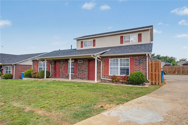 3400 SW Landau Court, Bentonville, AR 72712