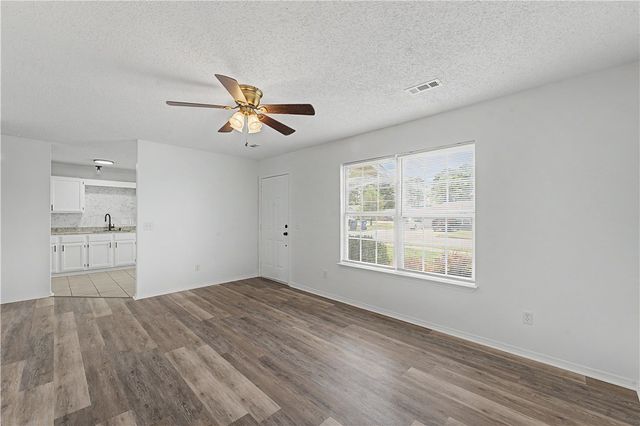 3400 SW Landau Court, Bentonville, AR 72712