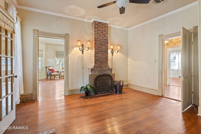 153 Duperier Avenue, New Iberia, LA 70563