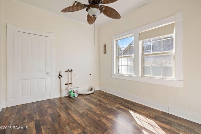 153 Duperier Avenue, New Iberia, LA 70563