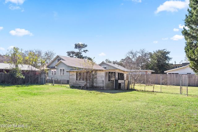 153 Duperier Avenue, New Iberia, LA 70563