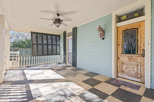 153 Duperier Avenue, New Iberia, LA 70563