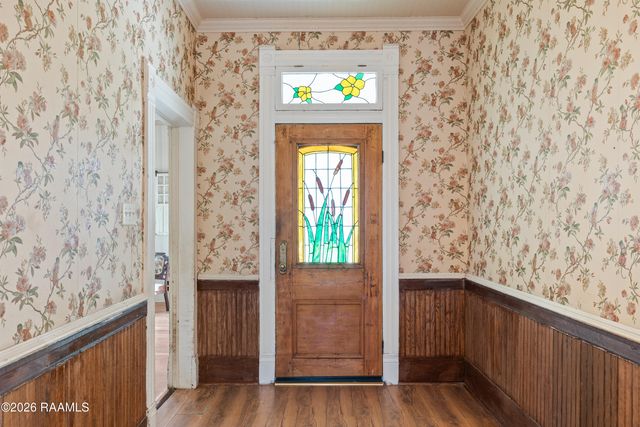 153 Duperier Avenue, New Iberia, LA 70563