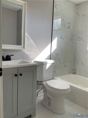 1874 Sherwood Rd, Petersburg, VA 23805
