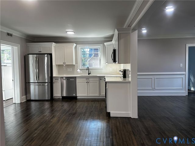 1874 Sherwood Rd, Petersburg, VA 23805