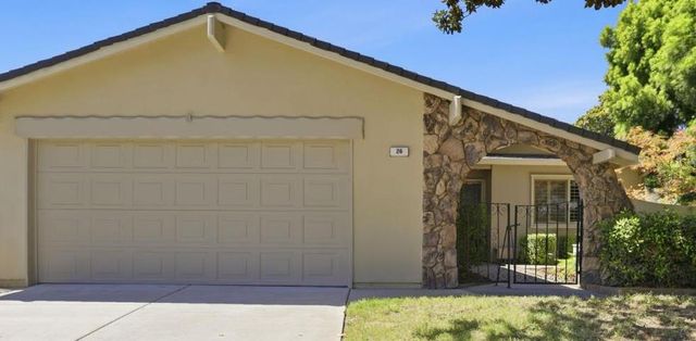 26 Miranda Ct, Sacramento, CA 95822