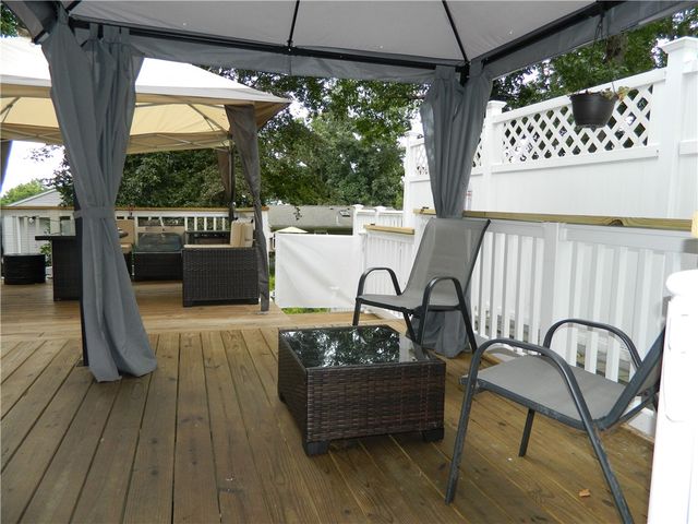 4 Triton Drive, North Kingstown, RI 02874