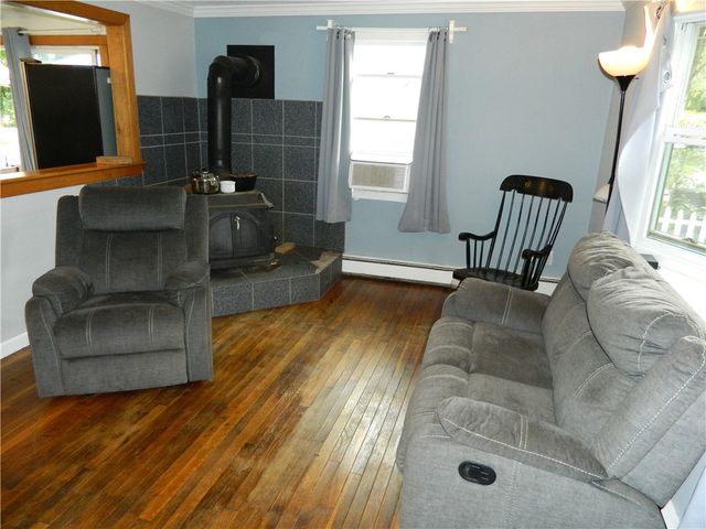 4 Triton Drive, North Kingstown, RI 02874