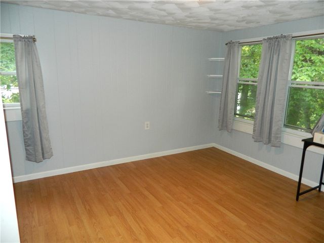 4 Triton Drive, North Kingstown, RI 02874
