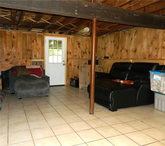 4 Triton Drive, North Kingstown, RI 02874