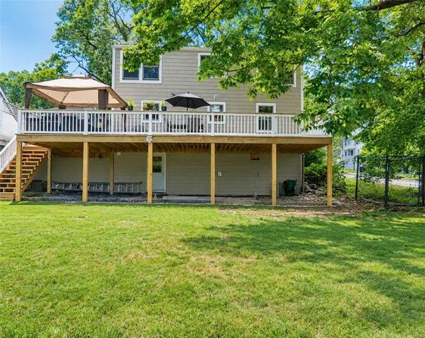 4 Triton Drive, North Kingstown, RI 02874
