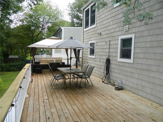 4 Triton Drive, North Kingstown, RI 02874