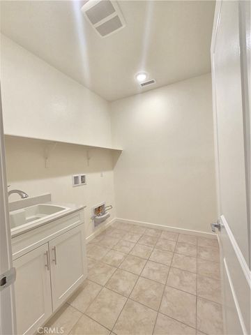 2679 E Penelope, Ontario, CA 91762